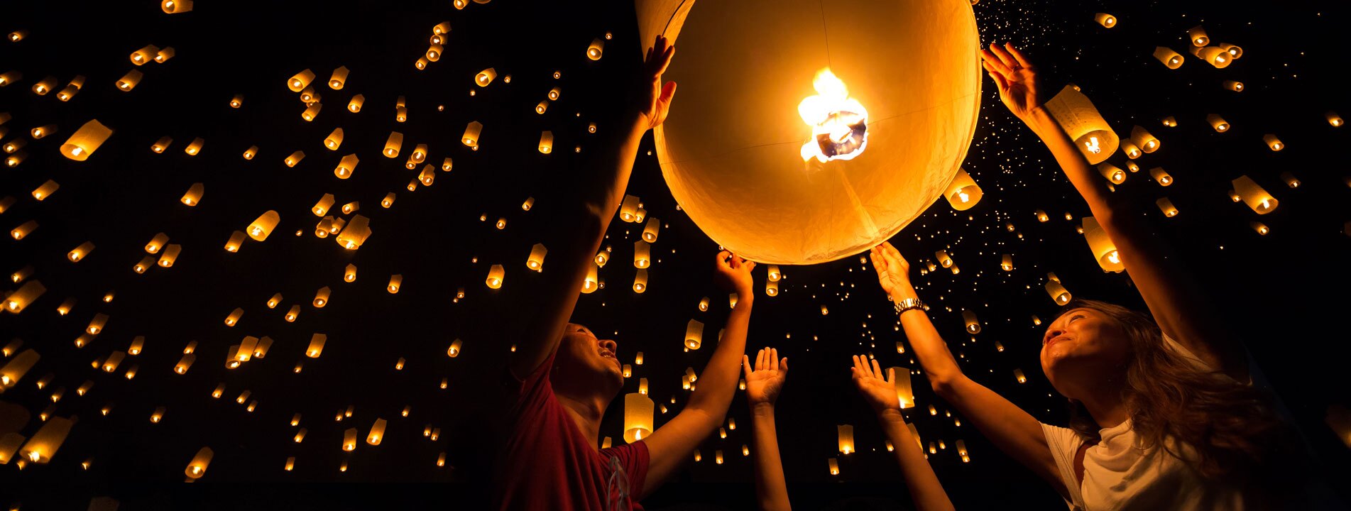 Launch Your Own Lantern At Yi Peng Festival 
